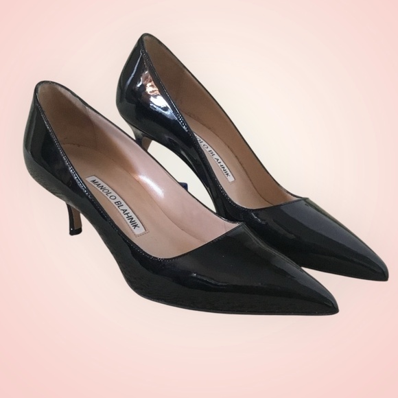 Manolo Blahnik BB Patent Leather Black Pointed Toe Pumps - Picture 11 of 16